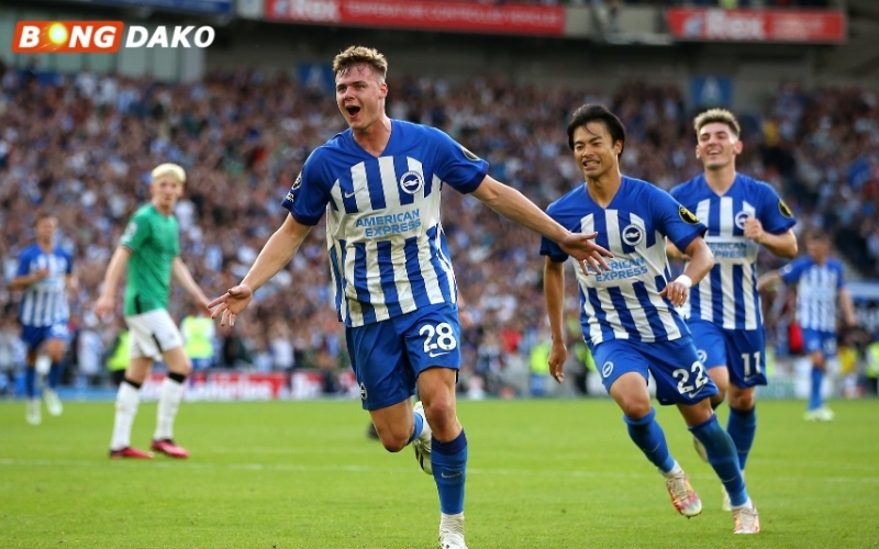 Đánh giá lối chơi và tình hình lực lượng Brighton