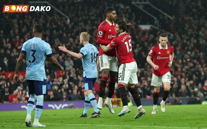 Soi kèo Manchester United vs Brentford từ chuyên gia 28/04